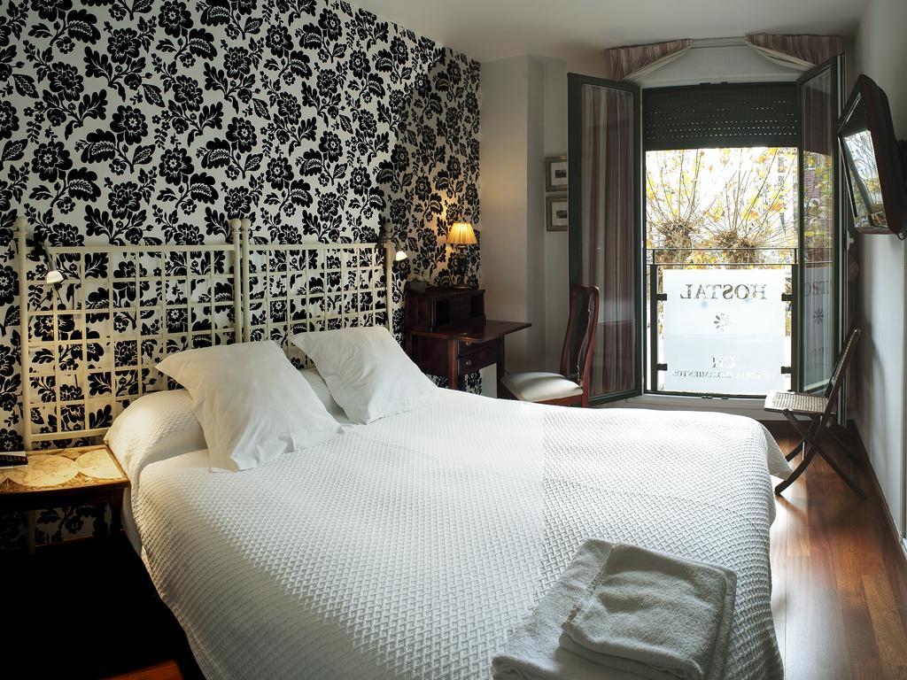 Ch Hostal Victoria كوينكا المظهر الخارجي الصورة